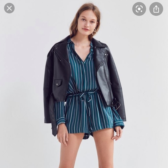 Urban Outfitters Silence and Noise Benji Romper - Picture 3 of 11